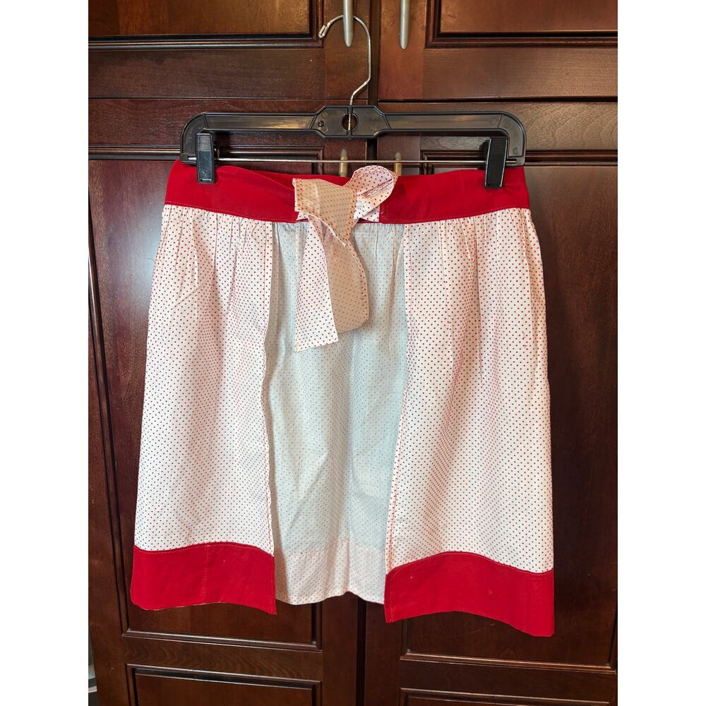 Vintage Inspired Waist Apron Red / White Polka Dots Retro - Picture 2 of 6